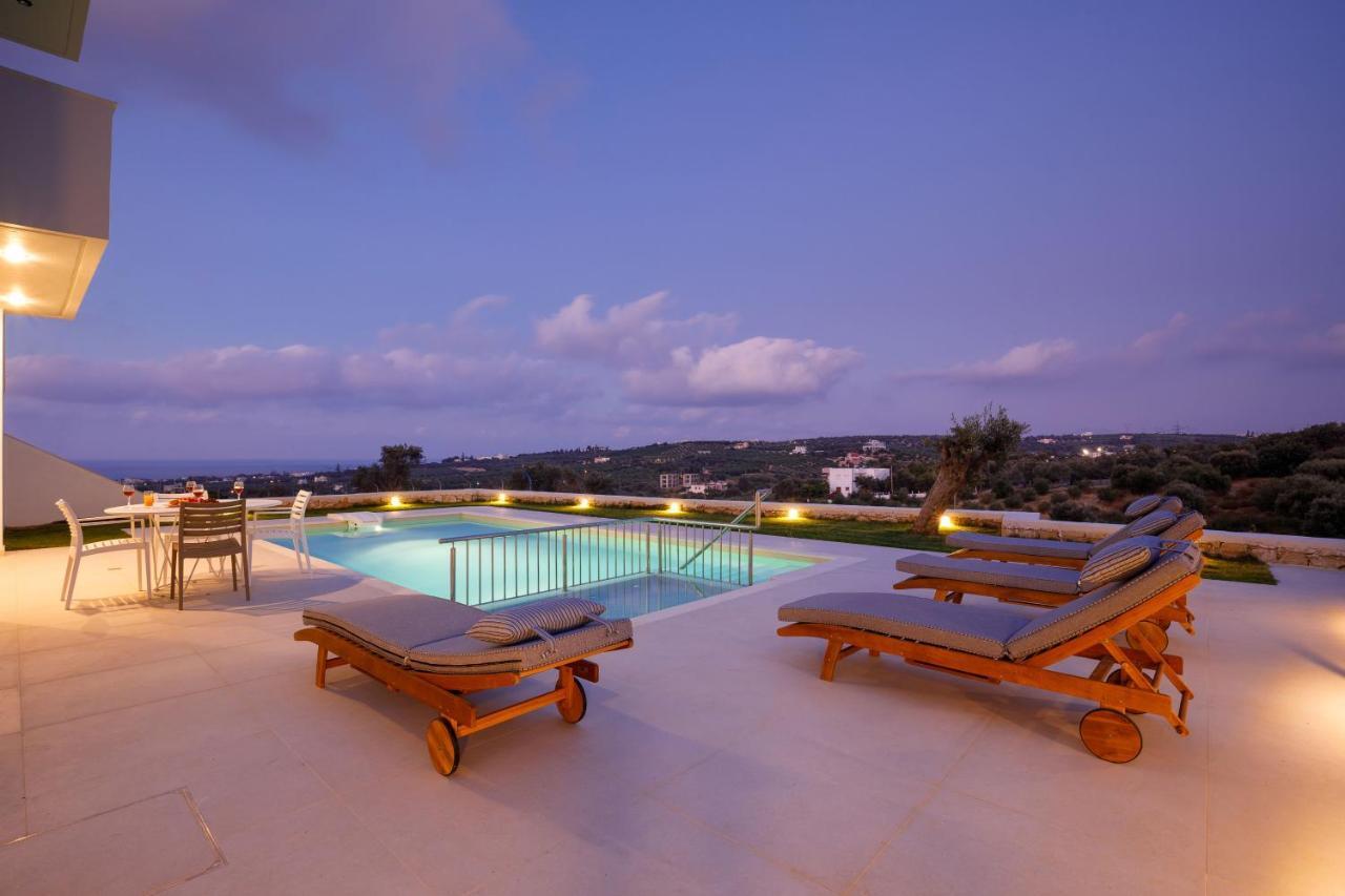 Apartment Tilio - New Apartment With Private Pool 1400M From The Beach Rethymno  Bagian luar foto